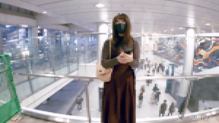 fc2-ppv-4719444-在2025年首次亮相,“-19歲的G杯新的Gravure-Idol”-無避孕藥-個人射擊記錄的認真的Raw