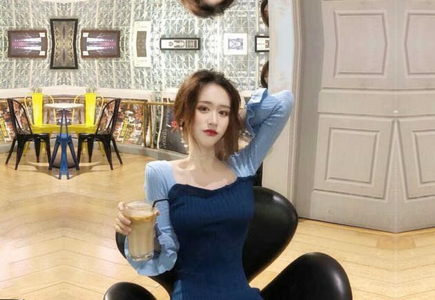 真实约 炮无套 路 约 操爆 裂黑 丝高 跟艳丽少 妇 扛腿 猛 烈抽 插